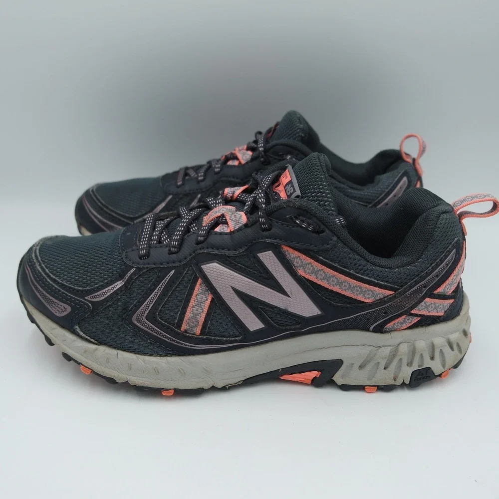 New Balance 410v5 All Terrain Trail Running Shoes Womens Grey Sneaker Size 7.5